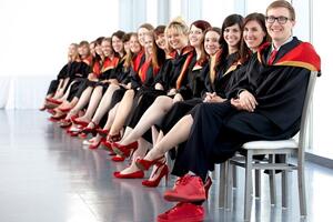 LỢI THẾ KHI LỰA CHỌN DU HỌC CANADA