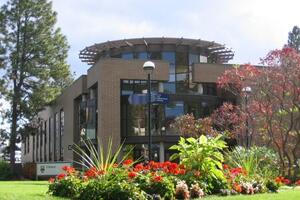 Du học Canada - Trường Đại Học Thompson Rivers University